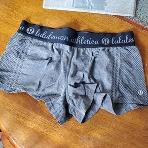 Older lulu shorts gray